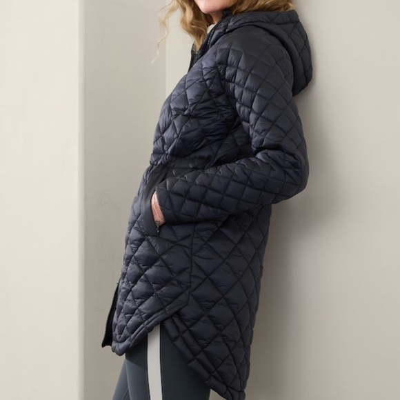 Athleta Whisper Featherless Parka - Picture 4 of 5